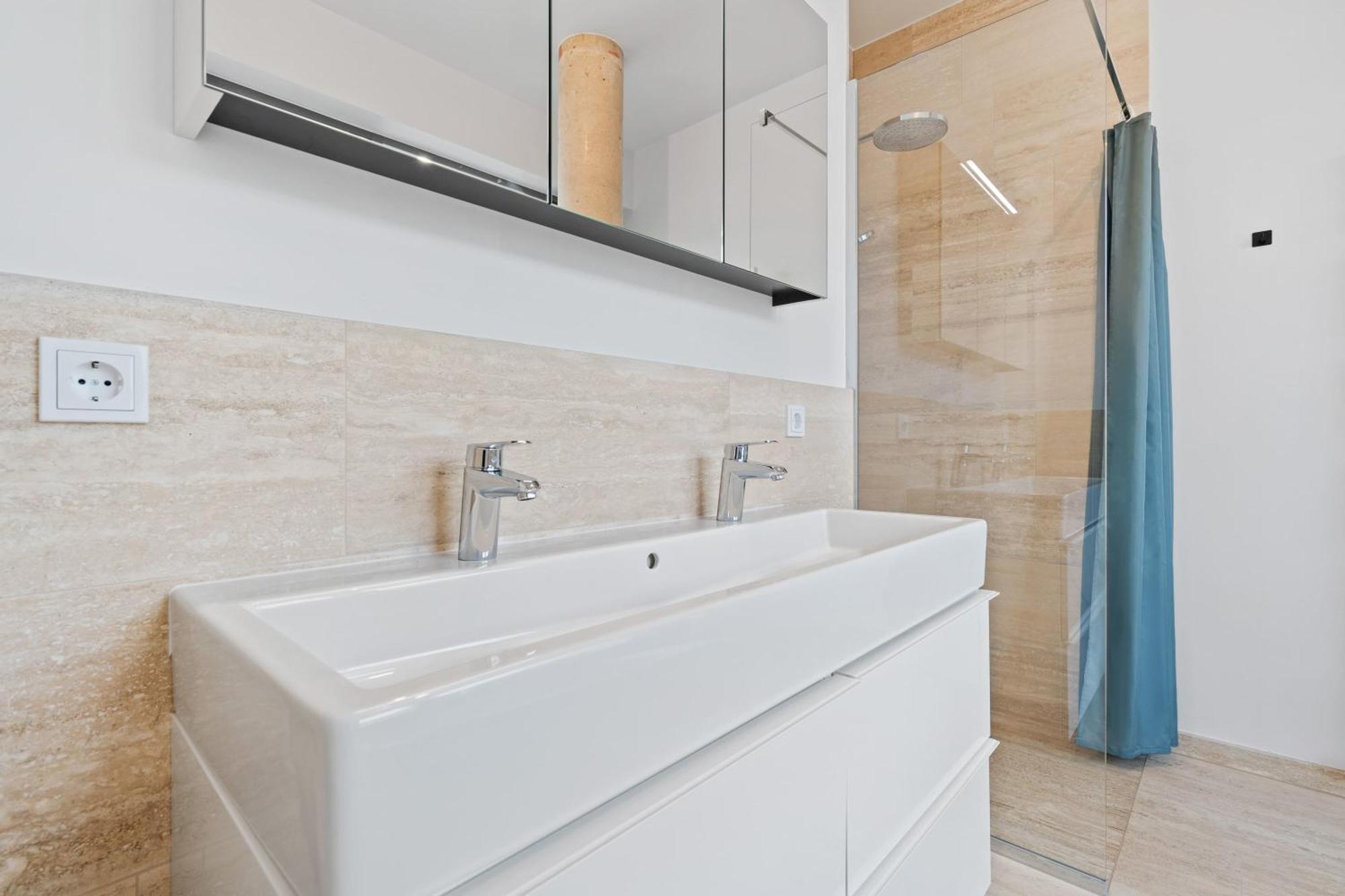 Apartmán Elegant 2Br With Balcony In Heart Of Lucembursko Exteriér fotografie