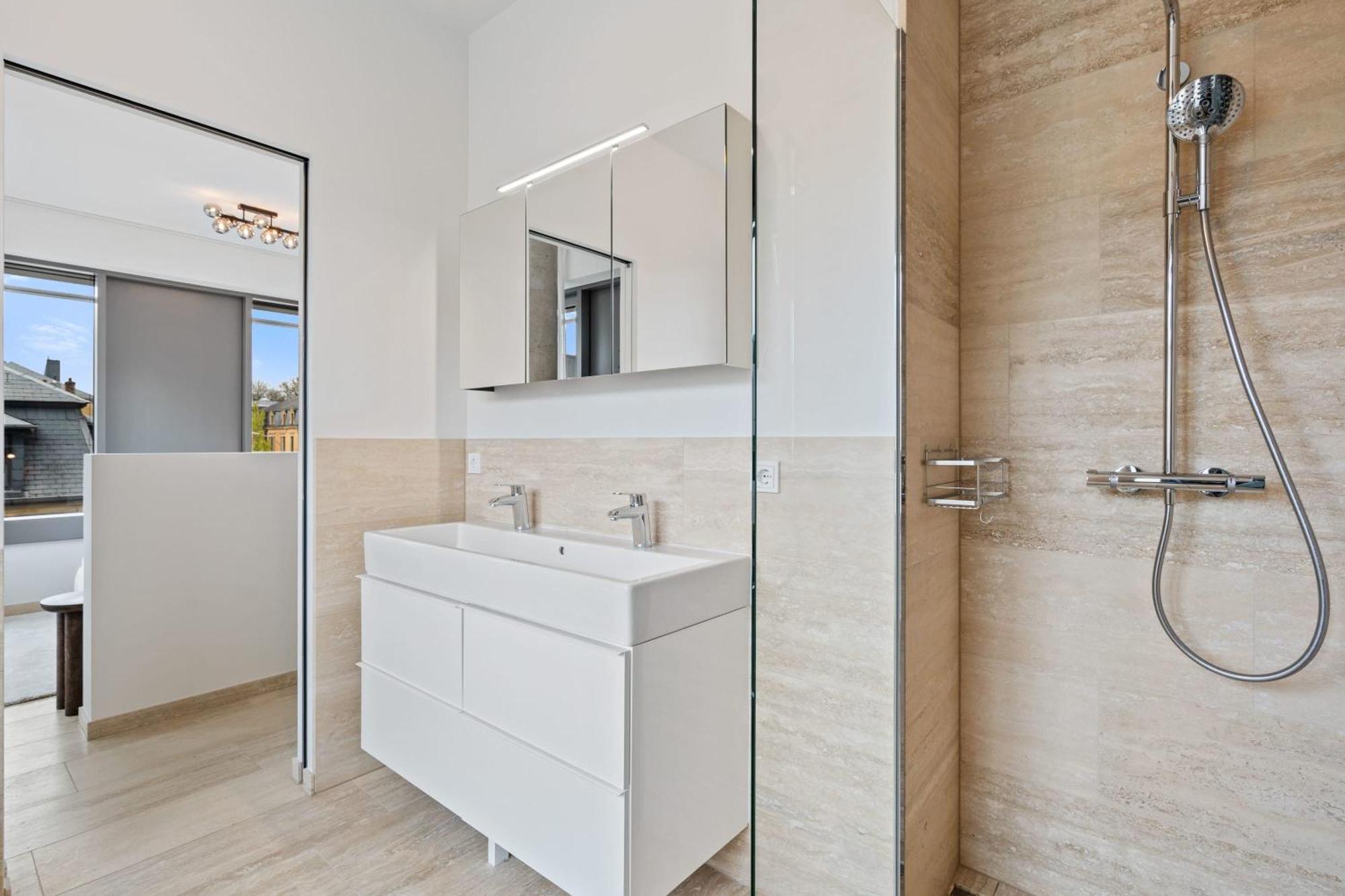 Apartmán Elegant 2Br With Balcony In Heart Of Lucembursko Exteriér fotografie